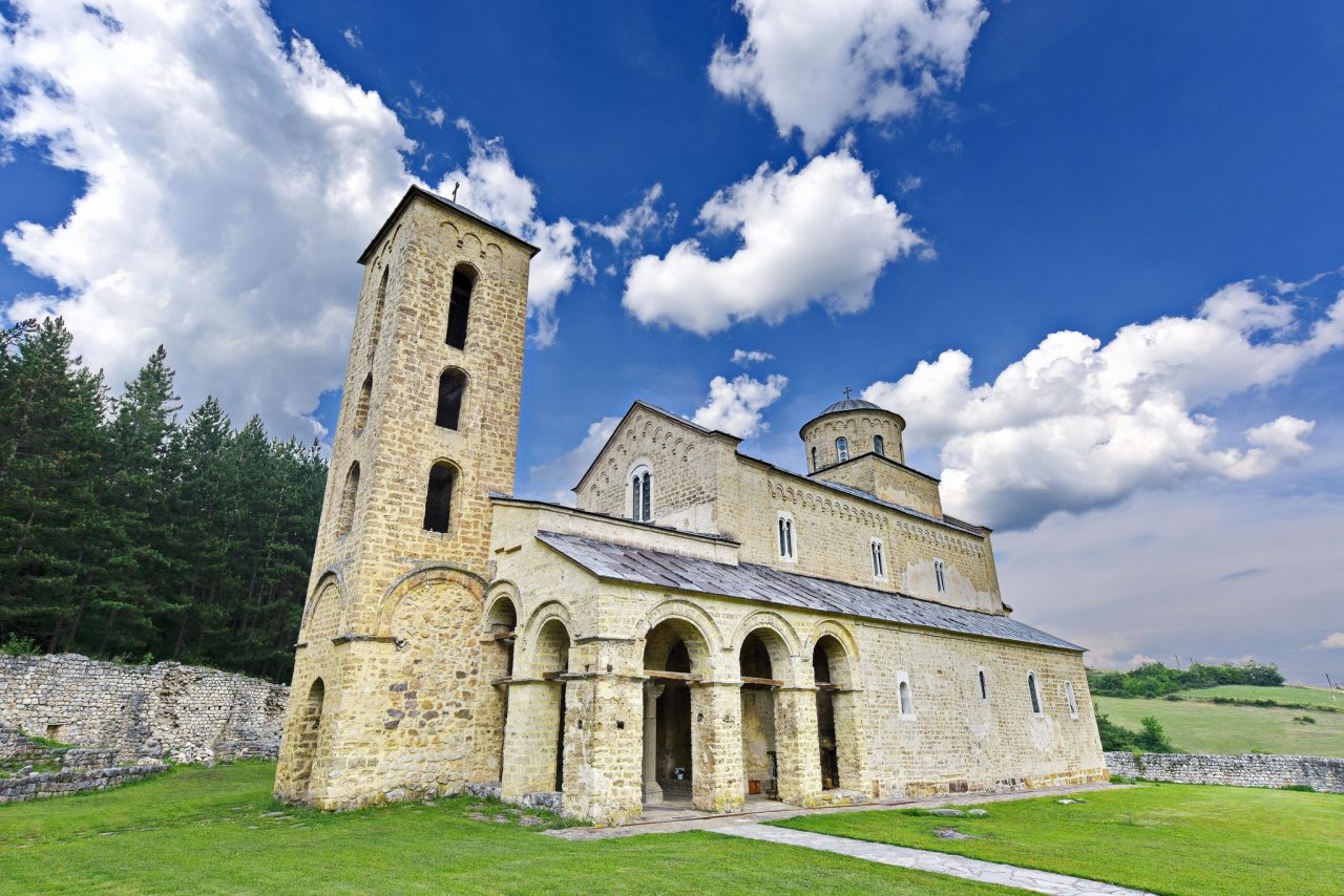 PHOTO | WIKIPEDIA Manastir Sopoćani By Radmilo Djurovic - Own work, CC BY-SA 4.0 Prevoz Nis Novi Pazar