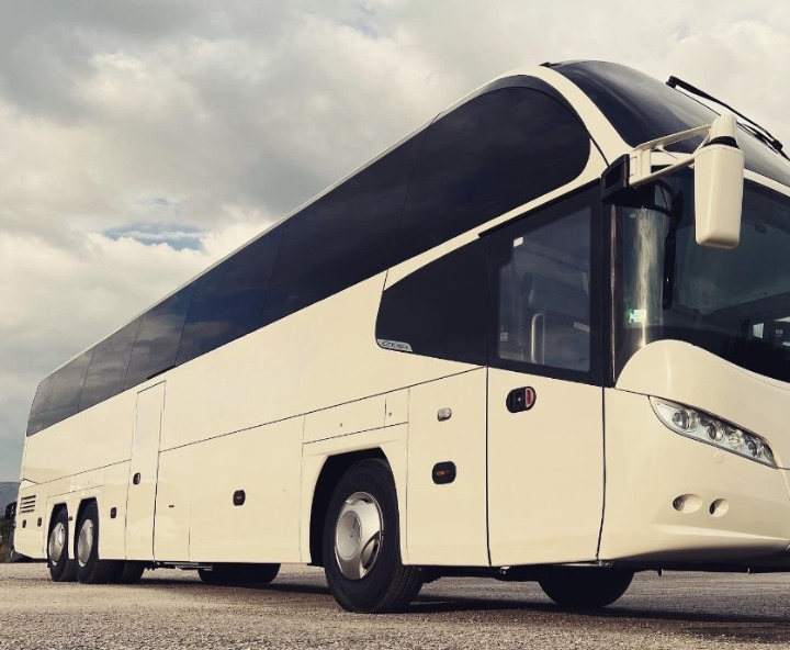 Iznajmljivanje autobusa Nis